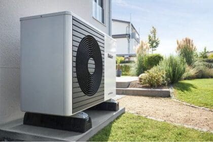 Doug Parr, Greenpeace UK’s policy director, has expressed his frustrations at the latest data provided by the European Heat Pump Association