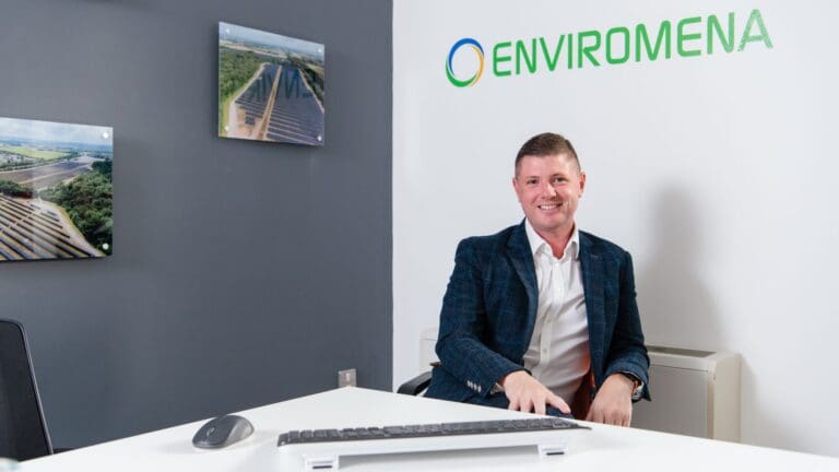 Clean energy solutions company Enviromena has appointed Lee Adams.