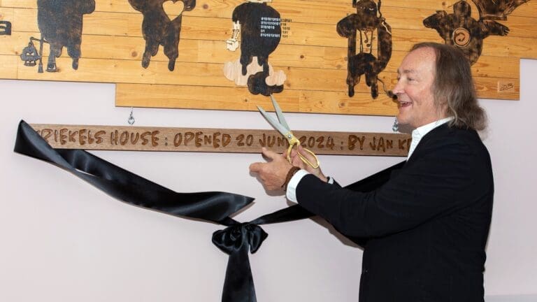 Jan Kriekels, Jaga CEO, cuts the ribbon to open the facility.